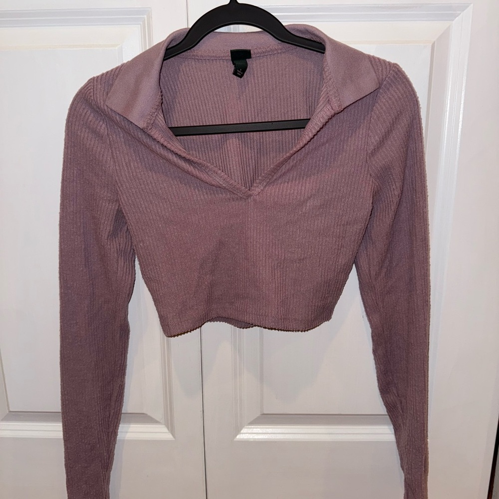 purple, long sleeve ribbed top with collar